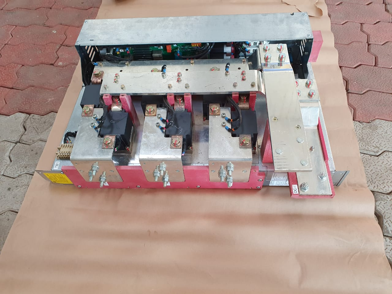 GE MVR1600-4601  High-performance Variable frequency Drive (VFD)