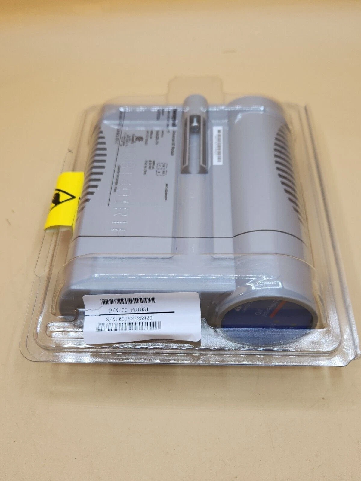 Honeywell CC-PUIO31  Process I/O Module