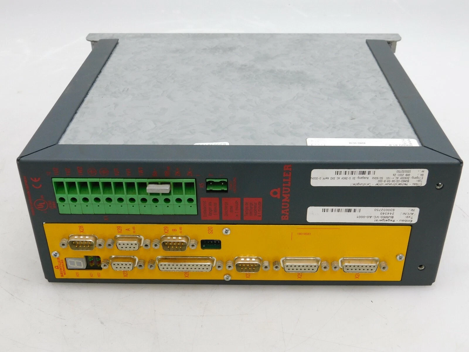 Baumüller BUM60-03/06-54-B-000 Servo Drive