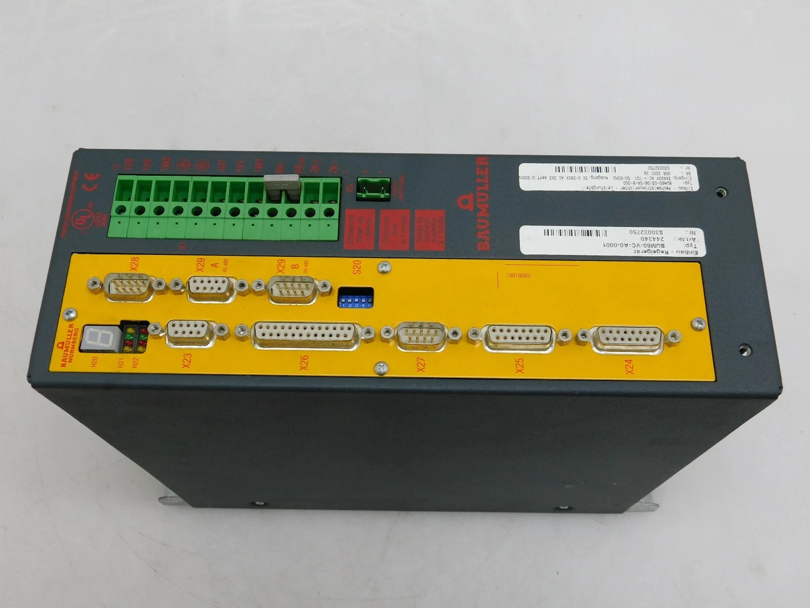 Baumüller BUM60-03/06-54-B-000 Servo Drive