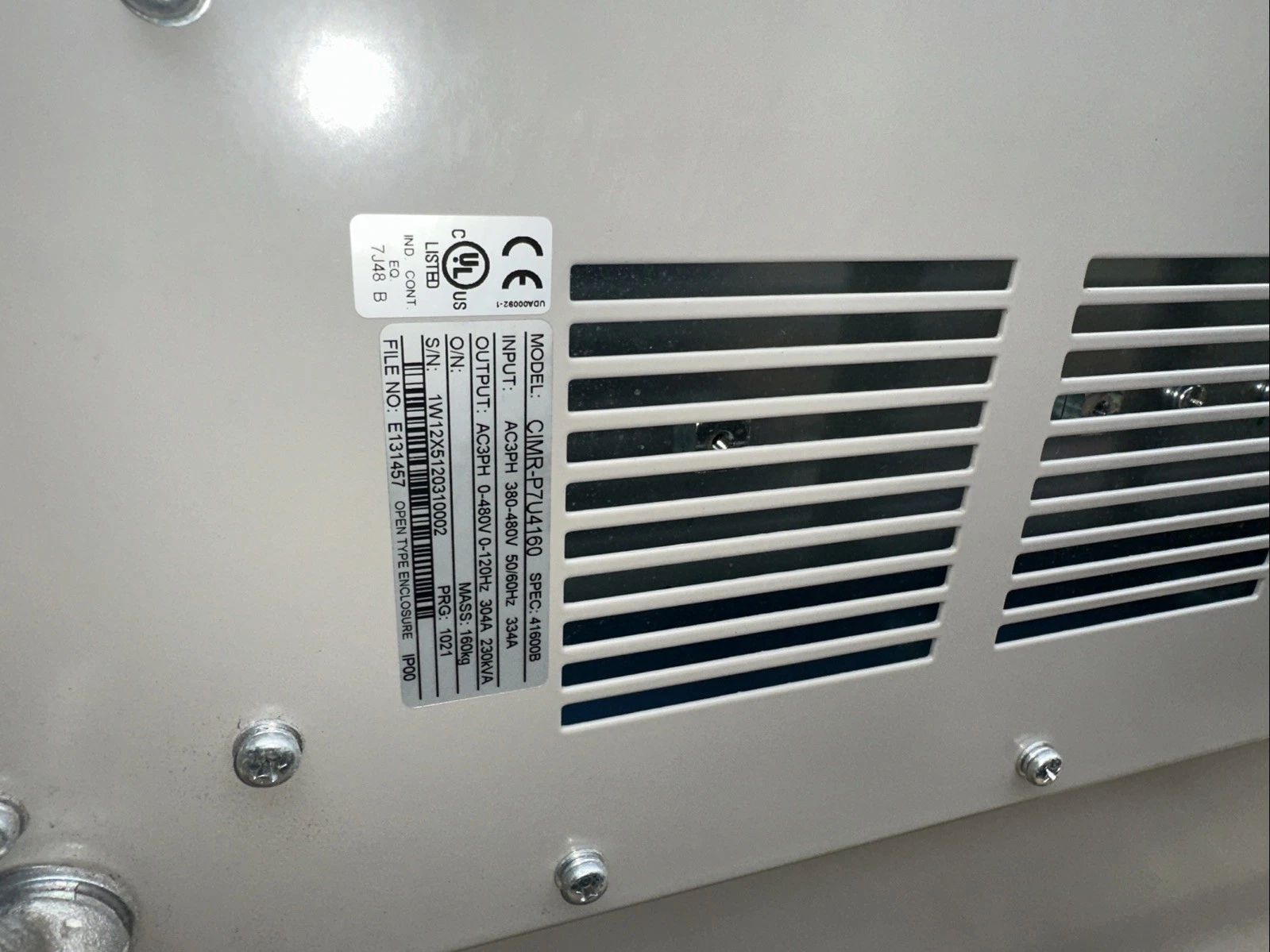 Yaskawa CIMR-P7U4160 Variable Frequency Drive VFD Inverter