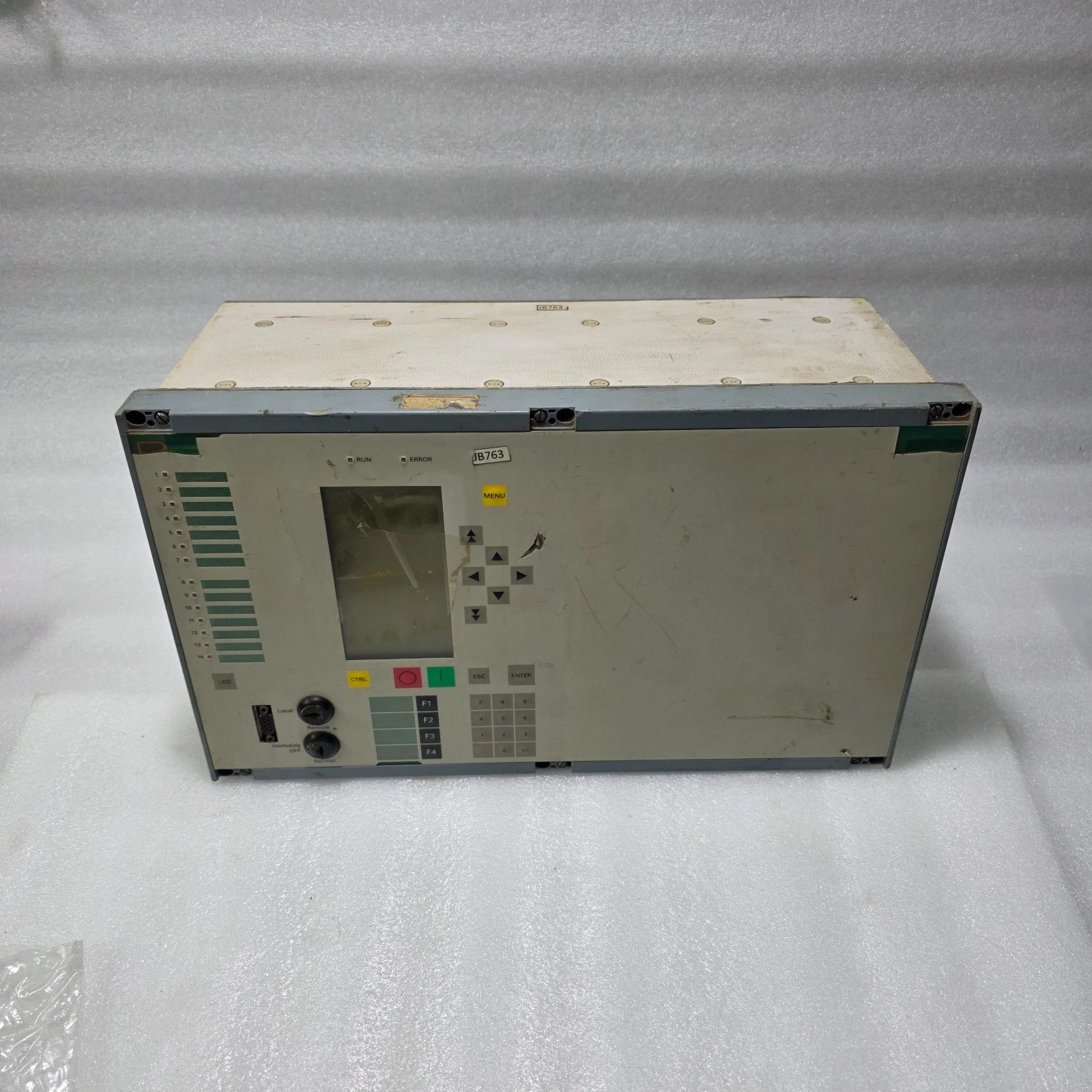 SIEMENS 7UT6331-4EB92-2BC3 | SIPROTEC 4 Transformer Differential Protection Relay  