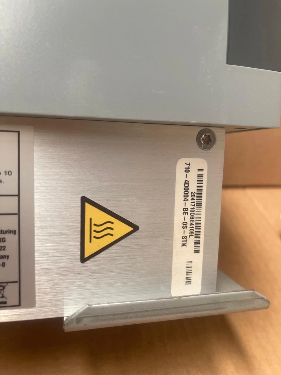 Parker 710‑4D0004‑BE‑0S‑0000 | High‑Performance Industrial Control Spare Component for Fluid Power Systems jpg